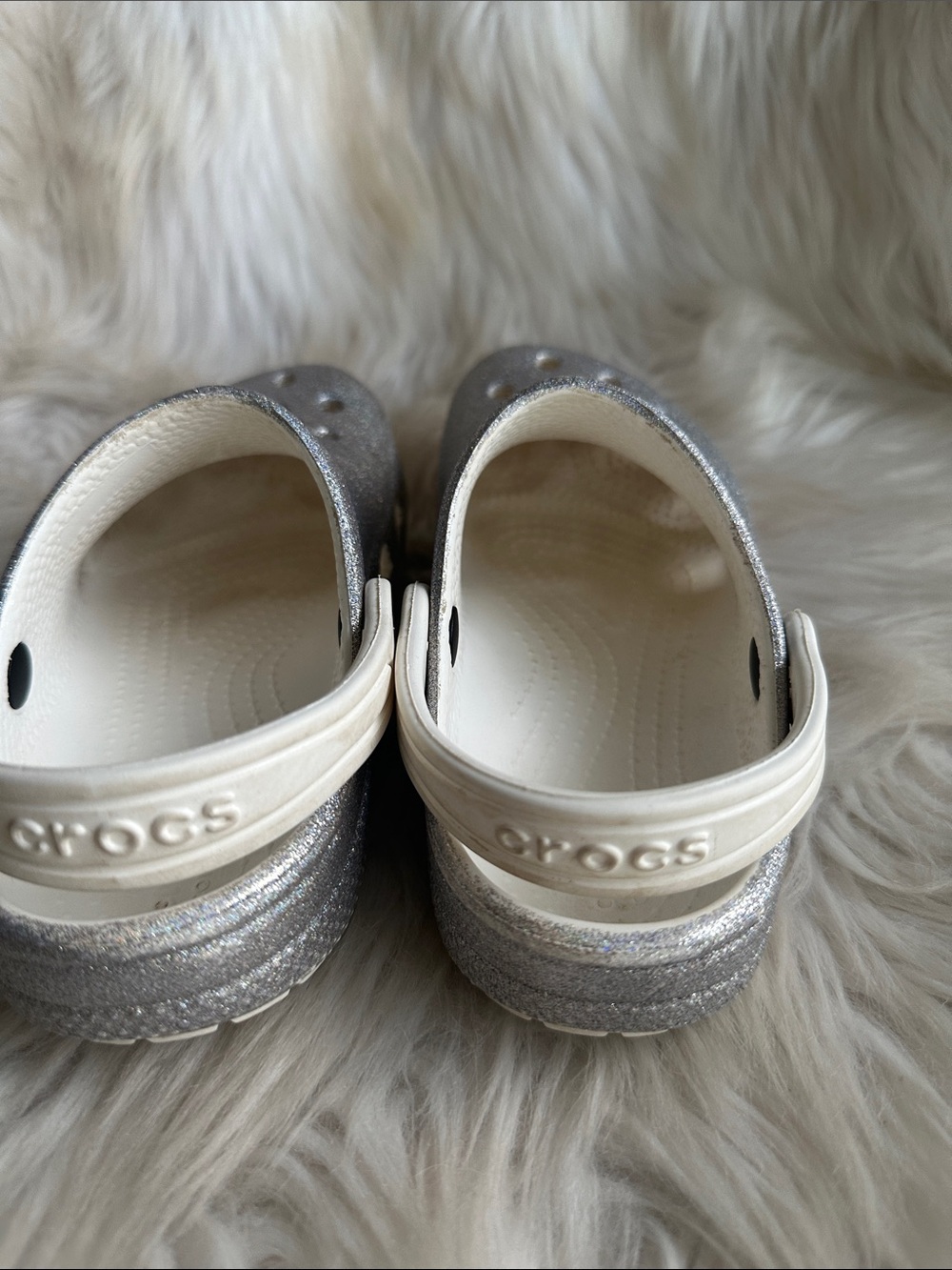 CROCS Kids Silver Glitter Classic Clog with White Strap - Picture 8 of 8